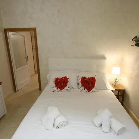 Colosseum Apartment-3